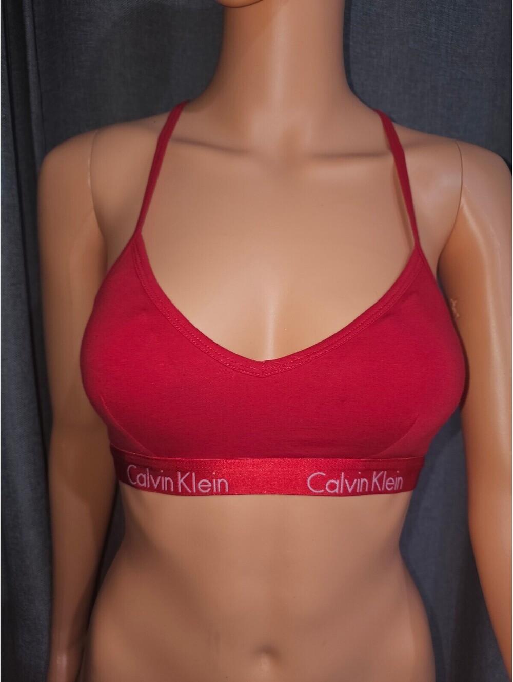 Calvin Klein Red Racerback Bralette Medium